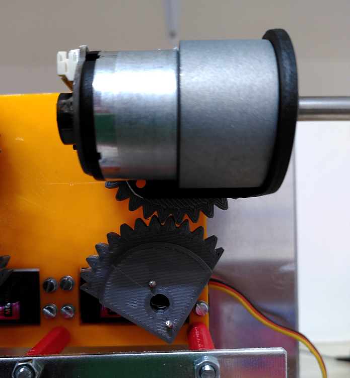 3D printed gears with 1:1 ratio drive the wheel angle from the servo.